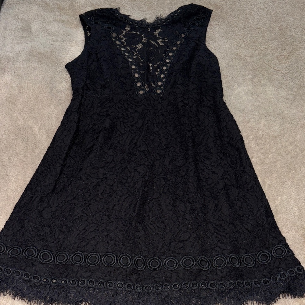 Elegant Black Lace Dress